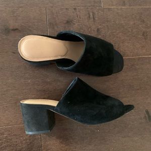 Never worn Aldo mules. Size 7